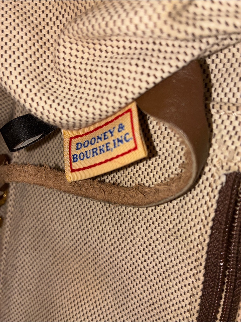 Vintage Dooney & Bourke Signature Handbag - Picture 9 of 12